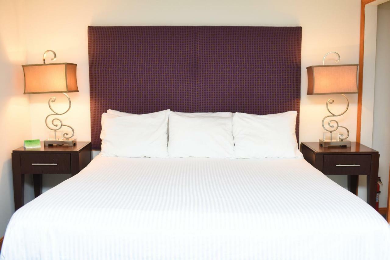 Chestnut Grove Family Resort 마운트포코노 외부 사진