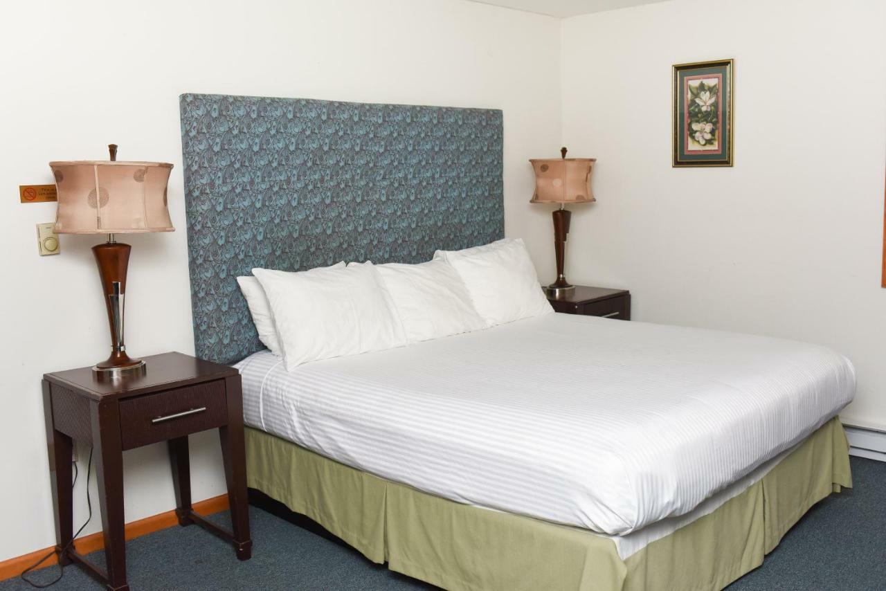 Chestnut Grove Family Resort 마운트포코노 외부 사진
