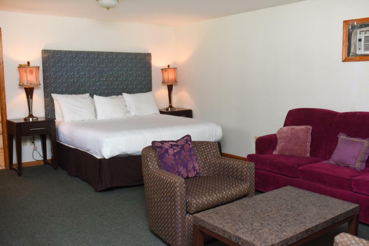 Chestnut Grove Family Resort 마운트포코노 외부 사진