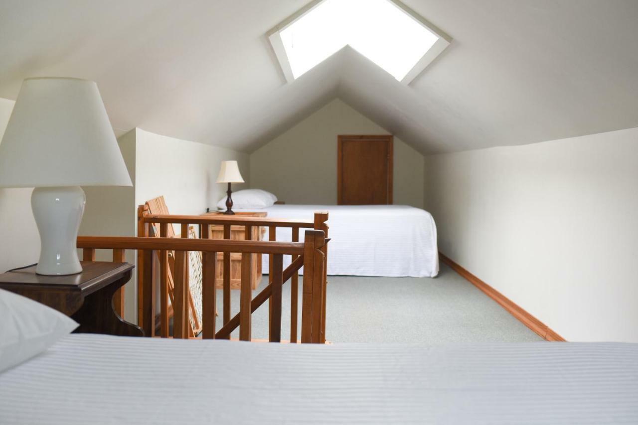 Chestnut Grove Family Resort 마운트포코노 외부 사진