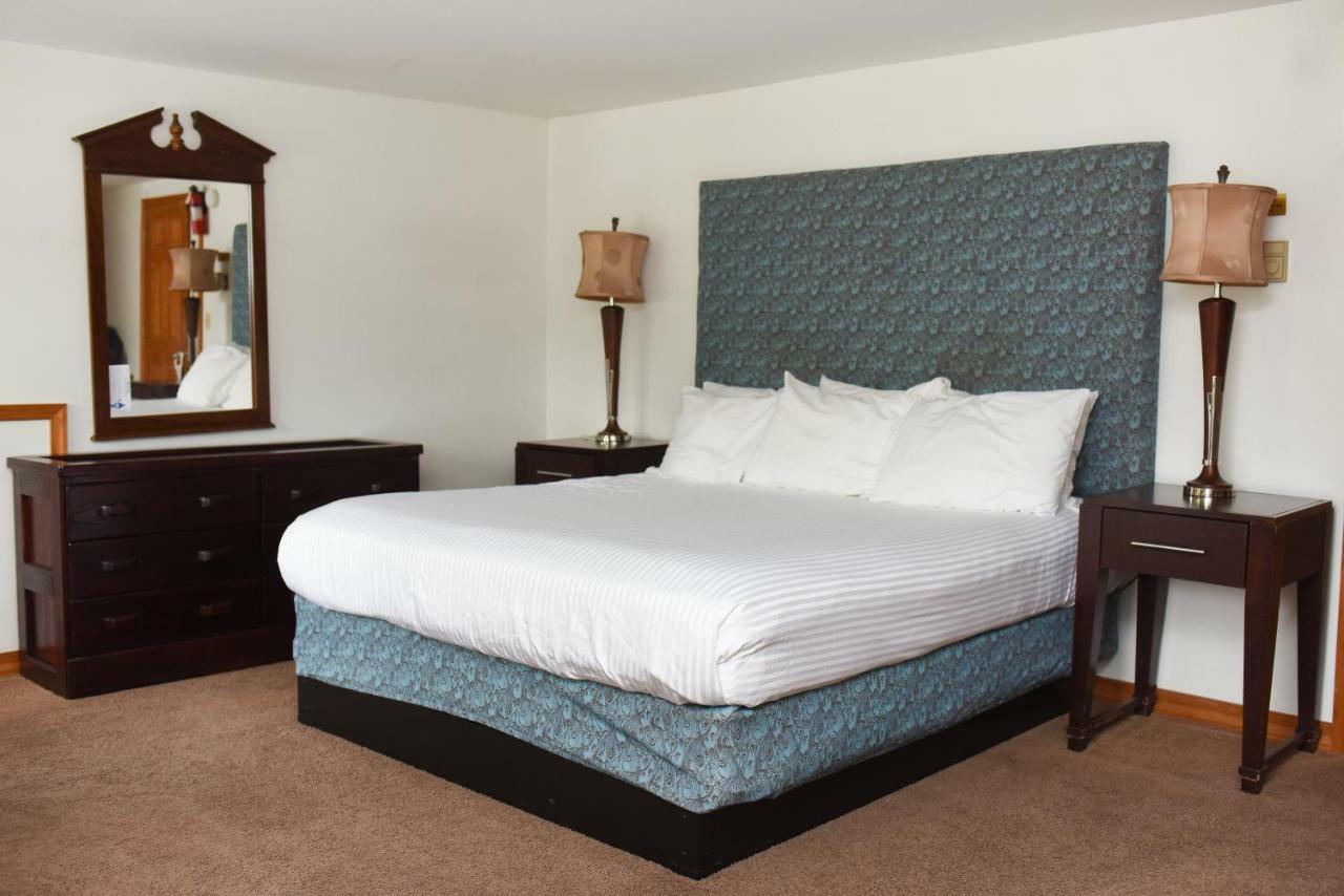Chestnut Grove Family Resort 마운트포코노 외부 사진